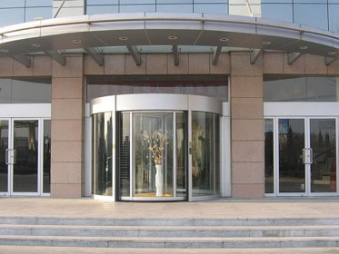 自动门企业的王牌 从价格竞争向技术竞争转移
