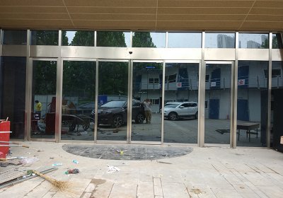 高新区蜗牛逸途酒店
